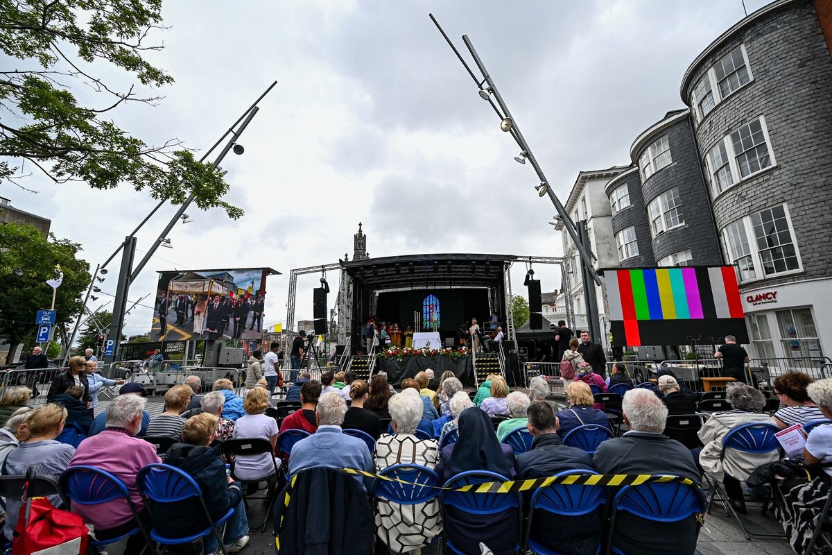The altar was set on Grand Parade as the concluding mass of the Cork Eucharistic Procession 2025 took place in front of a large crowd gathered from across Cork’s parishes.Picture Chani Anderson