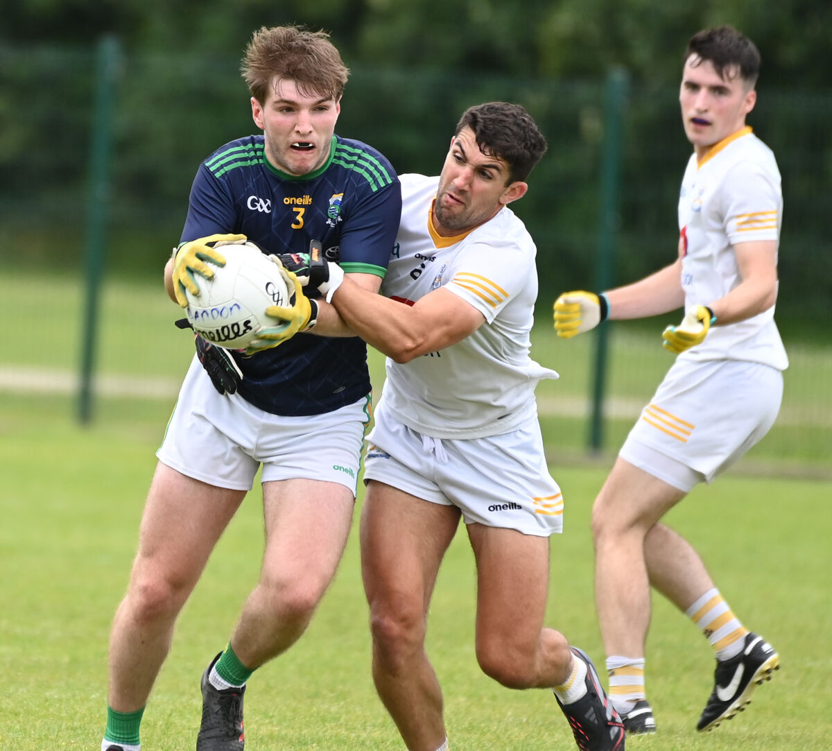 Bandon's Peter Murphy gets in a tackle on Glanmire's Olan Kelleher. Picture: Eddie O'Hare Bandon's Peter Murphy gets in a tackle on Glanmire's Olan Kelleher. Picture: Eddie O'Hare