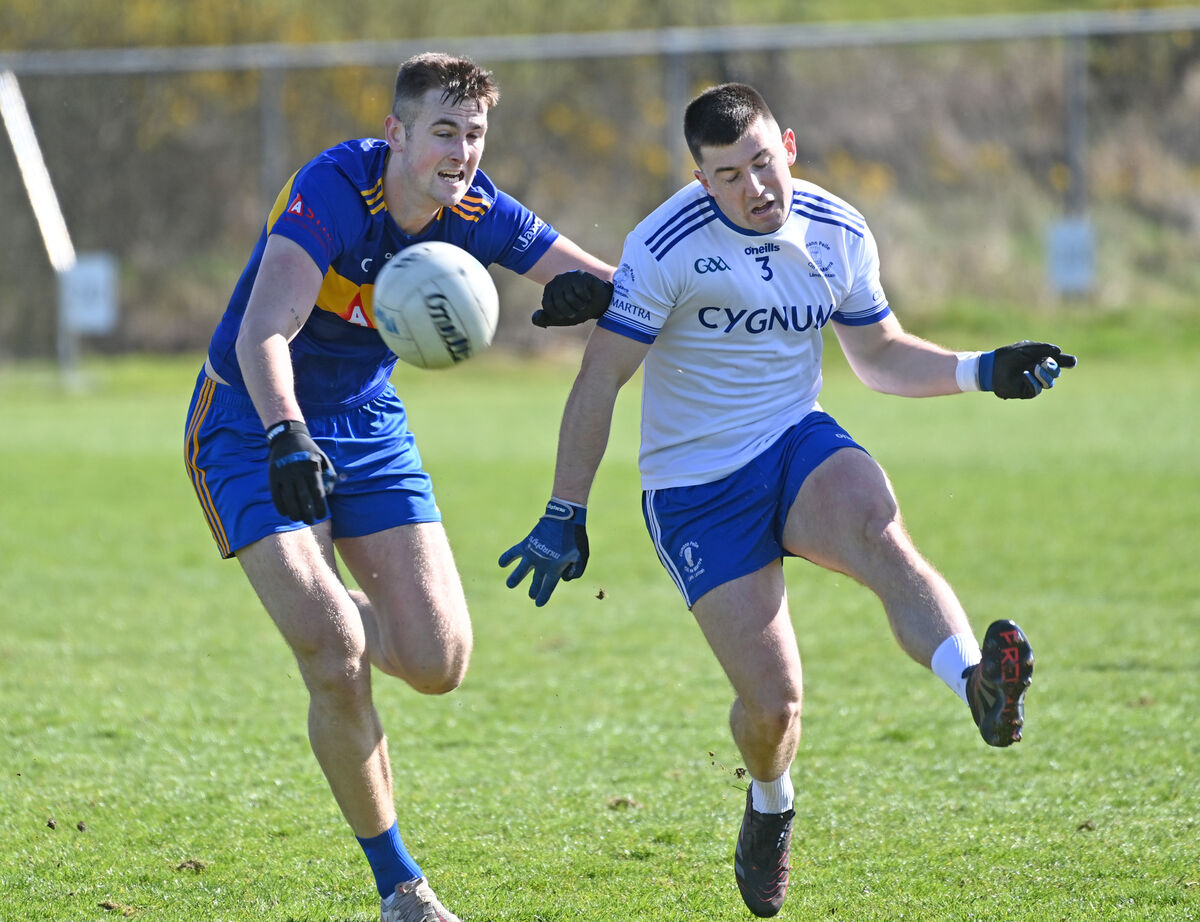 Cill na Martra's Tadhg Ó Corcora clears from Carrigaline's Ryan Delaney during the McCarthy Insurance Group SFL Division 1 game at Cill na Martra. Picture: Eddie O'Hare Cill na Martra's Tadhg Ó Corcora clears from Carrigaline's Ryan Delaney during the McCarthy Insurance Group SFL Division 1 game at Cill na Martra. Picture: Eddie O'Hare