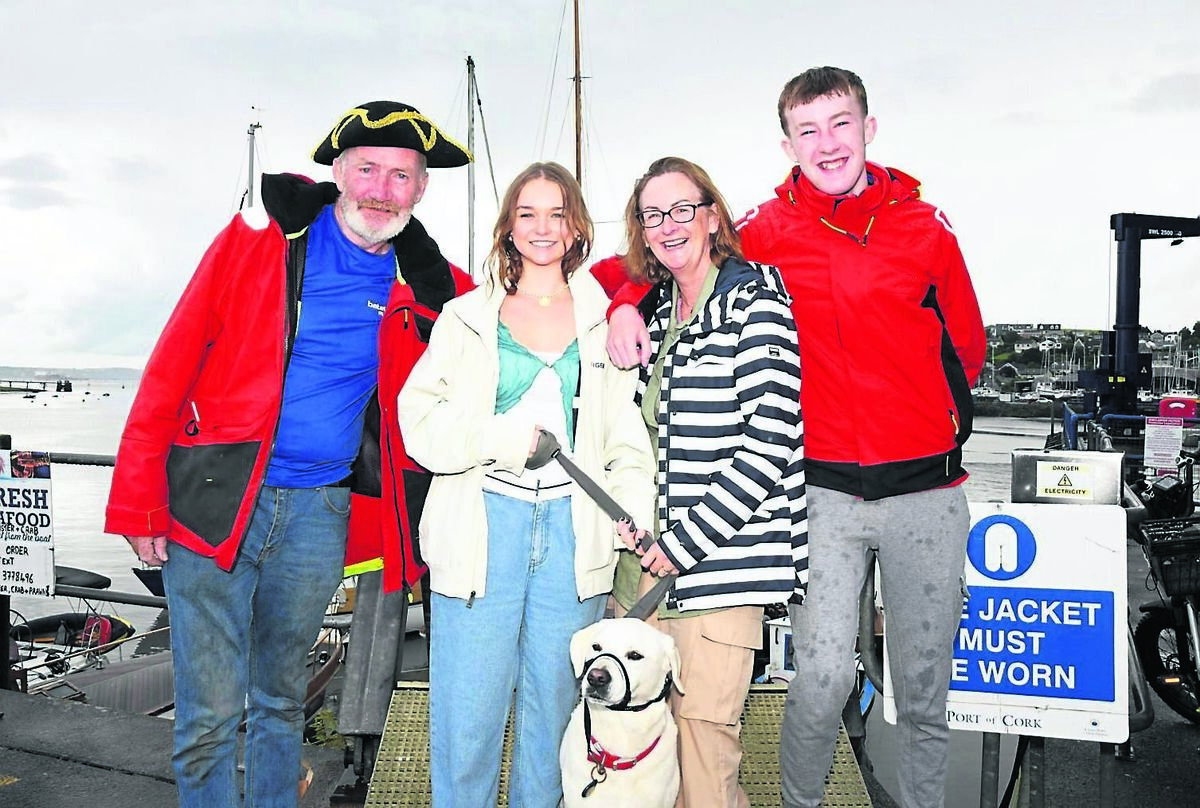 Pat Tanner, Carrigaline, Aoileann and Breda Carmody, East Ferry, with their dog Tessa, and Sam Tanner, Carrigaline, at the recent Crosshaven traditional sail 30th anniversary weekend.	Picture: Siobhán Russell.
                    