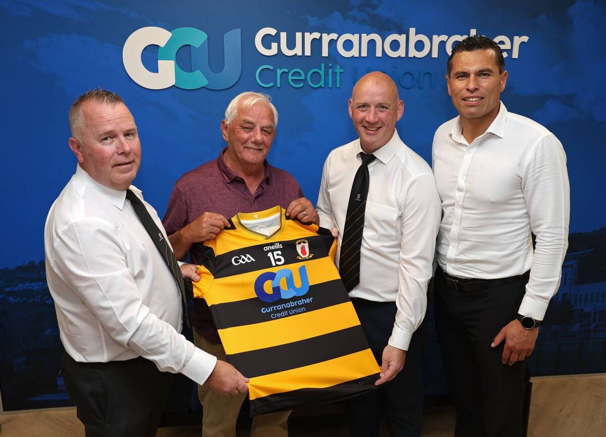 Pictured is Michael O'Connell, Chairperson Gurranabraher Credit Union, presenting new Gurranabraher Credit Union sponsored jerseys to Neil O'Connor, Brian Buckley and Seán Óg Ó hAilpín, all Na Piarsaigh Underage committee members, at Gurranabraher Credit Union, Bakers Road, Gurranabraher, Cork. Picture: Jim Coughlan. Pictured is Michael O'Connell, Chairperson Gurranabraher Credit Union, presenting new Gurranabraher Credit Union sponsored jerseys to Neil O'Connor, Brian Buckley and Seán Óg Ó hAilpín, all Na Piarsaigh Underage committee members, at Gurranabraher Credit Union, Bakers Road, Gurranabraher, Cork. Picture: Jim Coughlan.