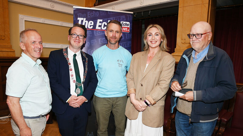 Cork businesses promoting Irish are honoured in City Hall