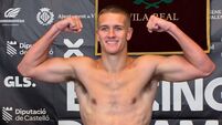 Cork boxer Tommy Hyde goes the distance for the first time, but remains unbeaten after outclassing his opponent on all three judges scorecards