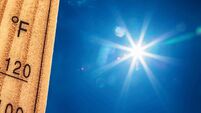 Thermometer Sun 40 Degres. Hot summer day. High Summer temperatures