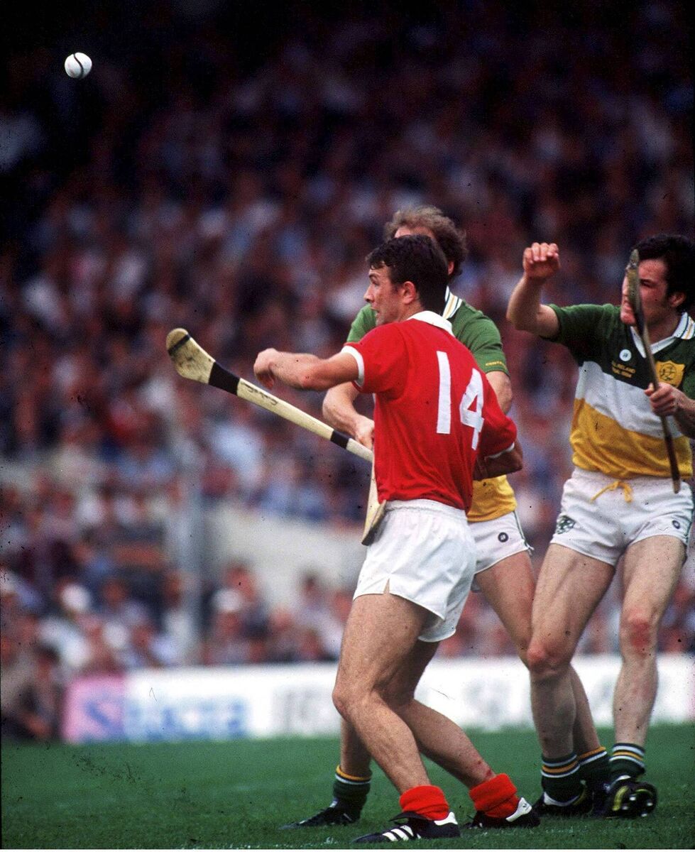 Jimmy Barry-Murphy of Cork in action against Eugene Coughlan and Pat Fleury of Offaly in 1984. Picture: Ray McManus/Sportsfile 