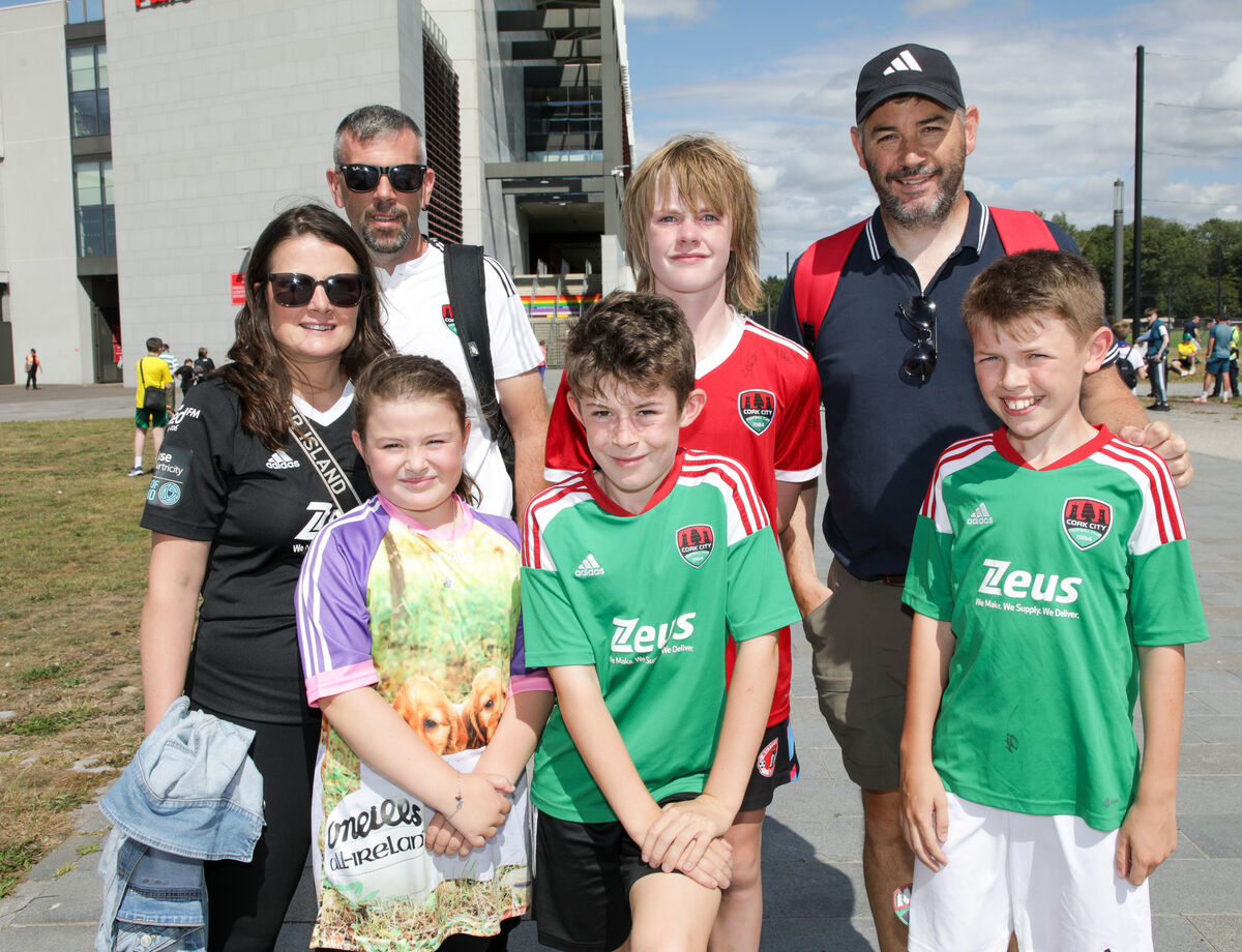  Cork City, Cork, Ireland, 08th July, 2025. (Front) Marie, Evie, Kyle, Billy Buckley (Back) Dave Buckley, Jake Ring, and Billy Buckley from Lisarroll at the Cork Super Cup game. Picture: David Creedon