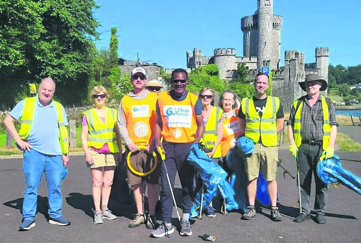 Members of the Blackrock CleanUp Group, joined by Deputy Lord Mayor of Cork and Green Party councillor for the Cork City South East ward, Honore Kamegni, who recently took part in a Clean Coasts clean-up initiative. Members of the Blackrock CleanUp Group, joined by Deputy Lord Mayor of Cork and Green Party councillor for the Cork City South East ward, Honore Kamegni, who recently took part in a Clean Coasts clean-up initiative.