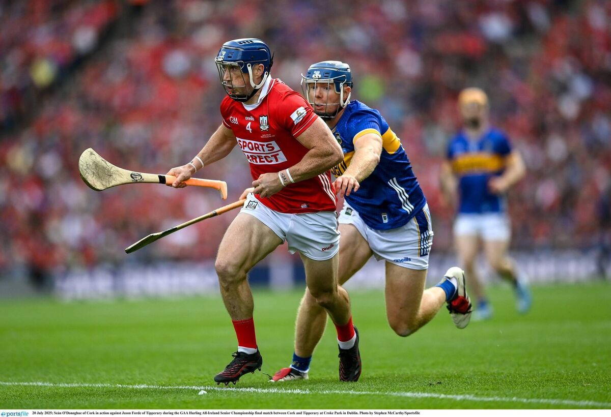 Seán O'Donoghue of Cork in action against Jason Forde of Tipperary during the GAA Hurling All-Ireland Senior Championship final match between Cork and Tipperary at Croke Park in Dublin. Photo by Stephen McCarthy/Sportsfile