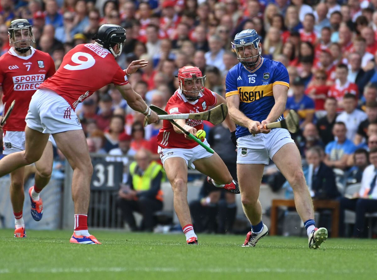 Cork's Darragh Fitzgibbon blocks down Tipperary's Jason Forde. Picture: Eddie O'Hare Cork's Darragh Fitzgibbon blocks down Tipperary's Jason Forde. Picture: Eddie O'Hare