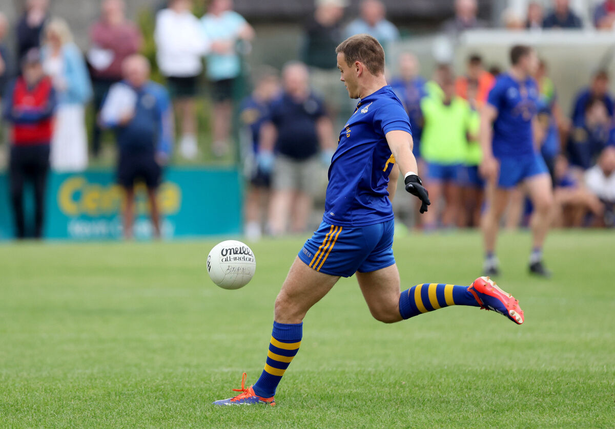 Steven Sherlock of St Finbarr's kicks a free against Clonakilty. Picture: Jim Coughlan Steven Sherlock of St Finbarr's kicks a free against Clonakilty. Picture: Jim Coughlan