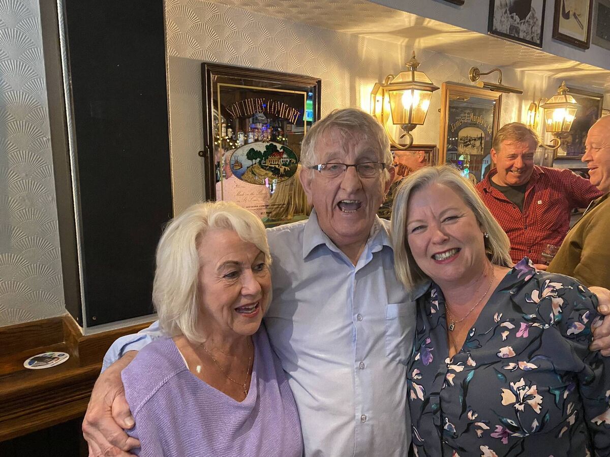 Aideen Curtin O'Brien with her mum and Joe McCarthy on a recent trip home. 
