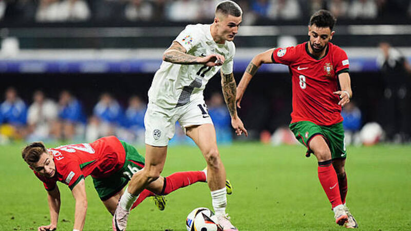 Leipzig’s Benjamin Sesko understood to favour Man Utd switch ahead of Newcastle Leipzig’s Benjamin Sesko understood to favour Man Utd switch ahead of Newcastle