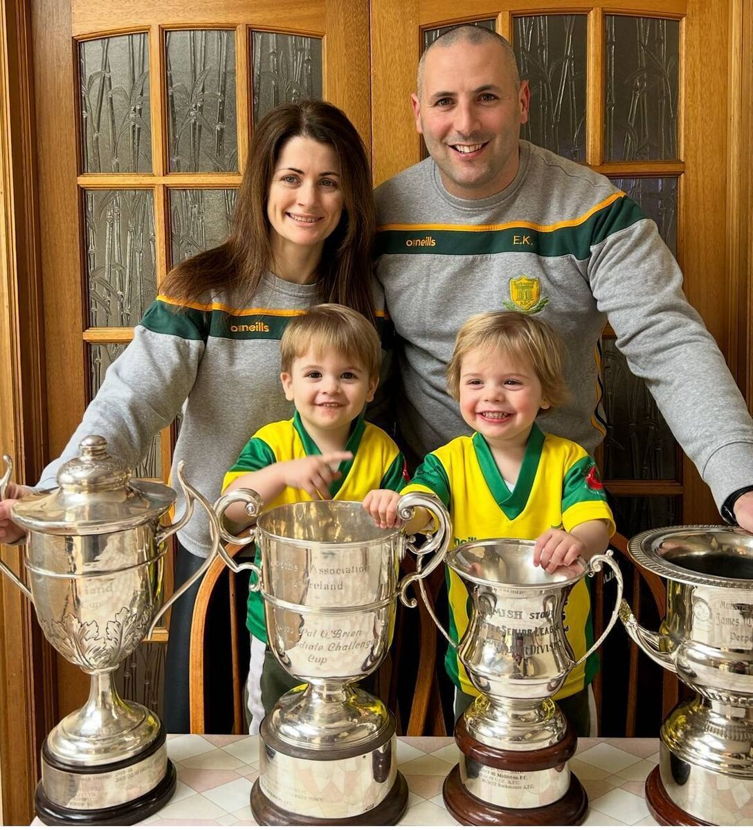 Rockmount manager Eddie Kenny with his wife Mairead and their twin boys Ned and Joey. 