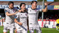 Connor Parsons celebrates his goal with Dayle Rooney  and Adam McDonnell 9/8/2025