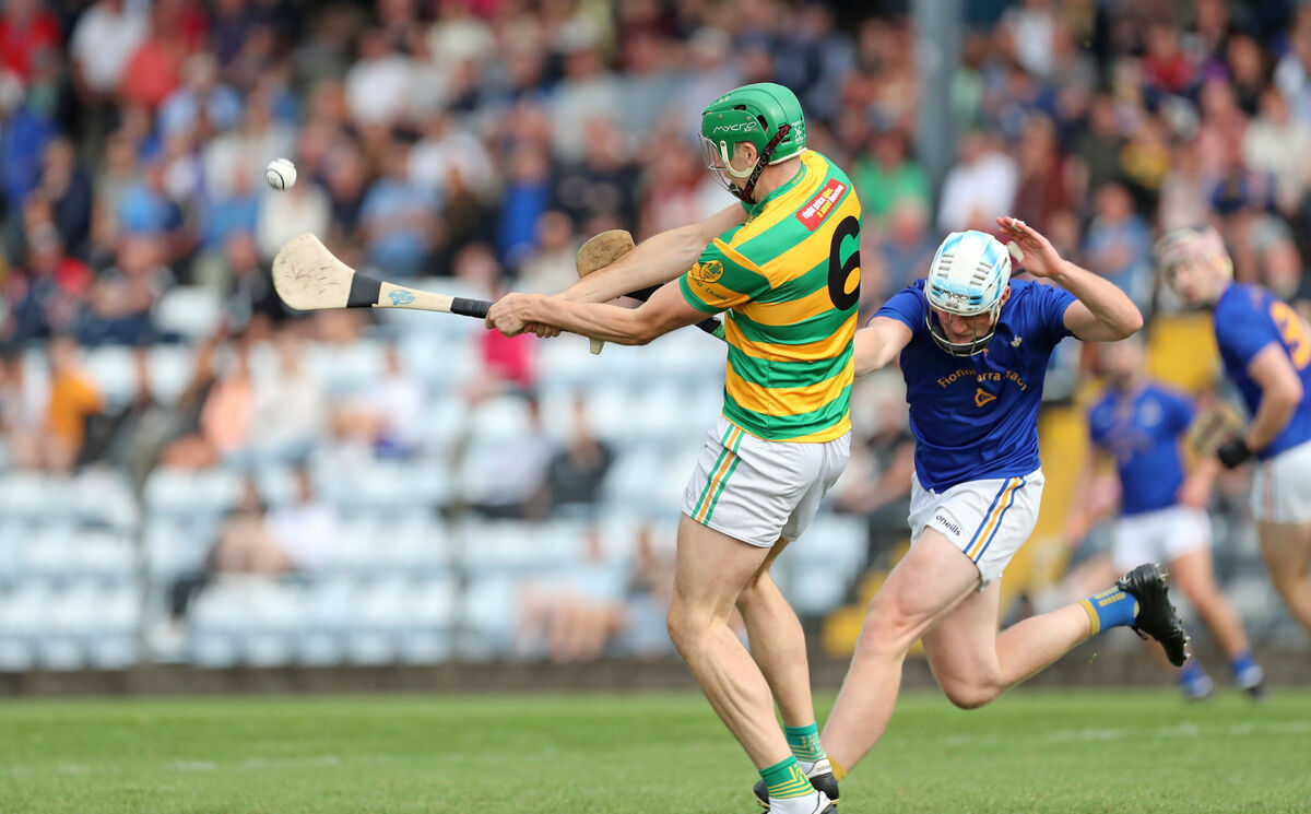  John Cashman of Blackrock clears as St Finbarr's Pádraig Buggy closes in during the 2022 Co-op SuperStores Premier SHC group game at Páirc Uí Rinn. Picture: Jim Coughlan