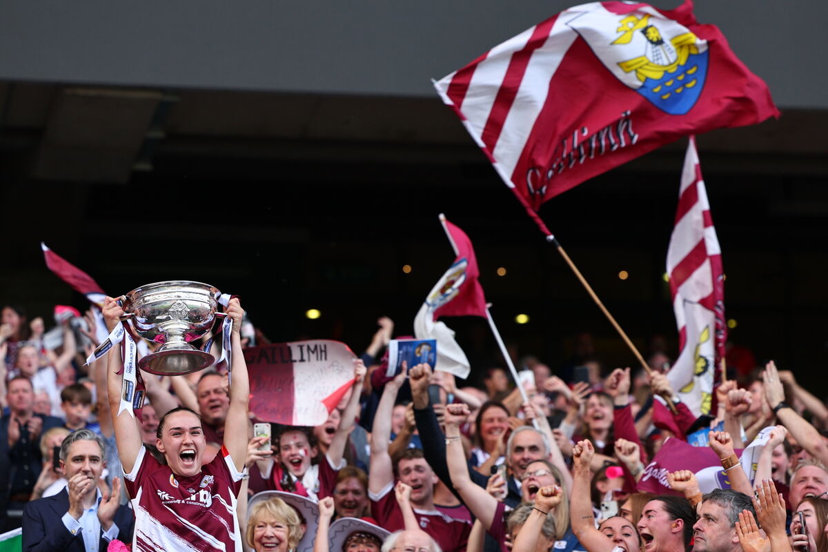 Galway’s Carrie Dolan lifts the All-Ireland. Picture: INPHO/Ben Brady