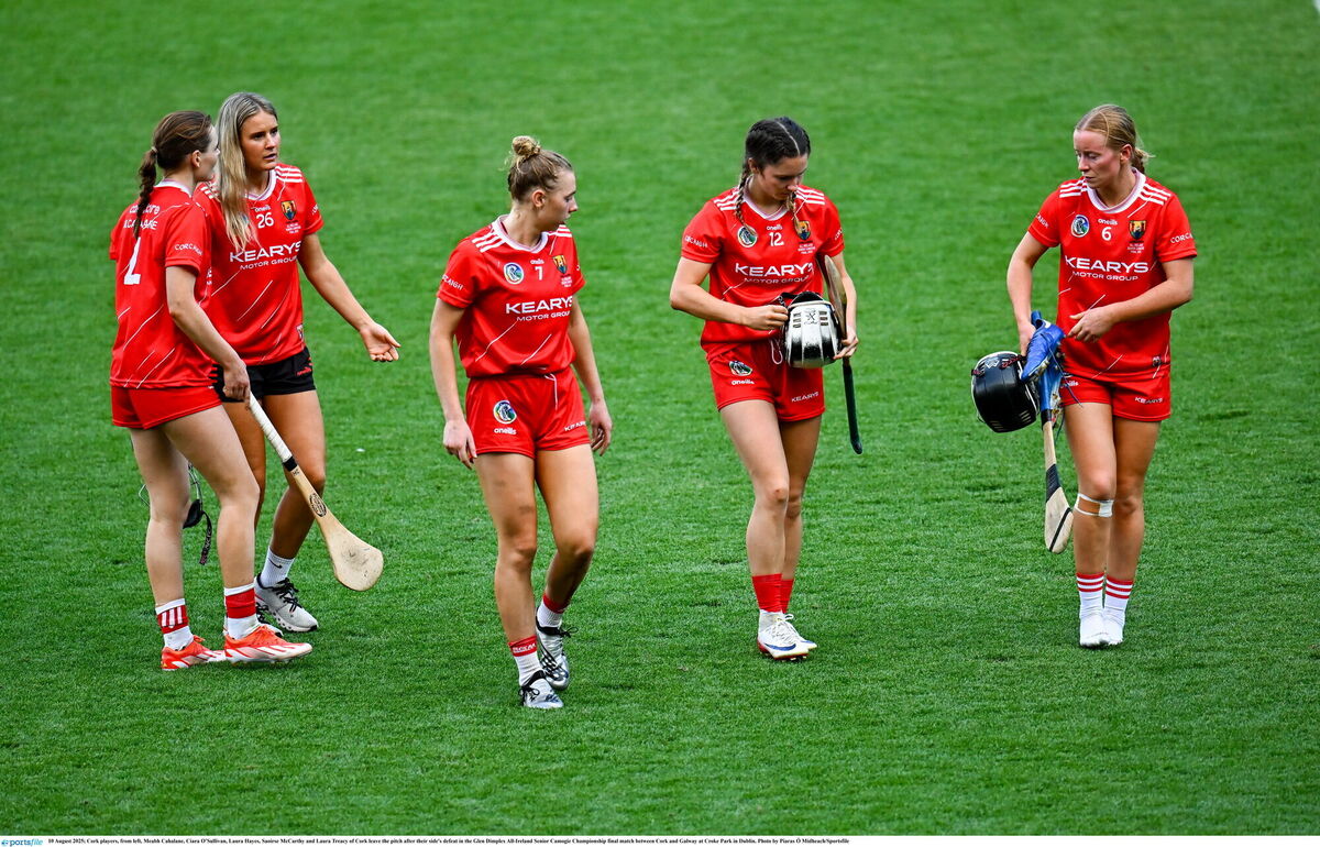Devastation for Cork players Meabh Cahalane, Ciara O’Sullivan, Laura Hayes, Saoirse McCarthy and Laura Treacy at Croke Park. Picture: Piaras Ó Mídheach/Sportsfile