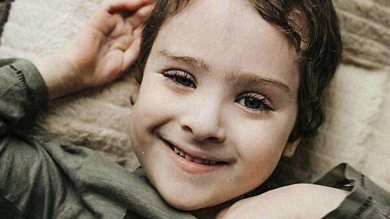 Tánaiste agrees to meet parents of boy who died after long wait for scoliosis surgery