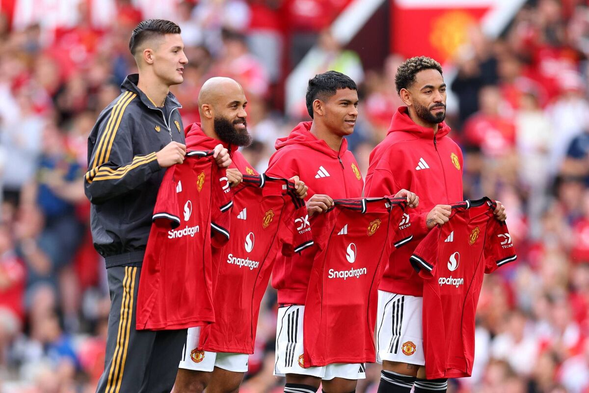 New signings Bryan Mbeumo, Benjamin Sesko, Diego Leon and Matheus Cunha of Manchester United pose for a photo while holding match shirts prior to the pre-season friendly match against ACF Fiorentina at Old Trafford. Picture: Molly Darlington/Getty Images New signings Bryan Mbeumo, Benjamin Sesko, Diego Leon and Matheus Cunha of Manchester United pose for a photo while holding match shirts prior to the pre-season friendly match against ACF Fiorentina at Old Trafford. Picture: Molly Darlington/Getty Images