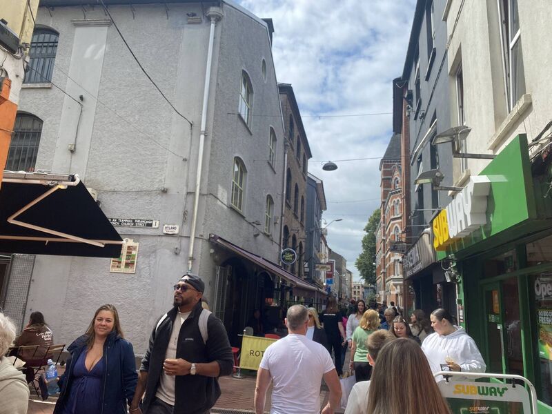 Elaine Whelan took in the sounds of Cork on a walk through the city. 