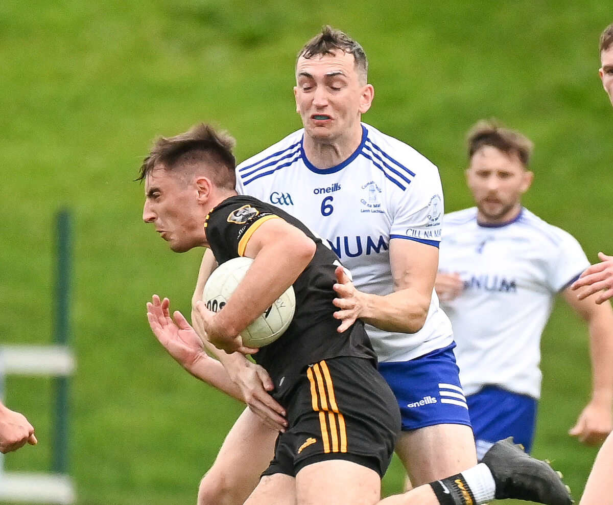 Fermoy's Greg Lardner is tackled by Sean O Foirreidhe of Cill Na Martra. Picture: David Keane. Fermoy's Greg Lardner is tackled by Sean O Foirreidhe of Cill Na Martra. Picture: David Keane.