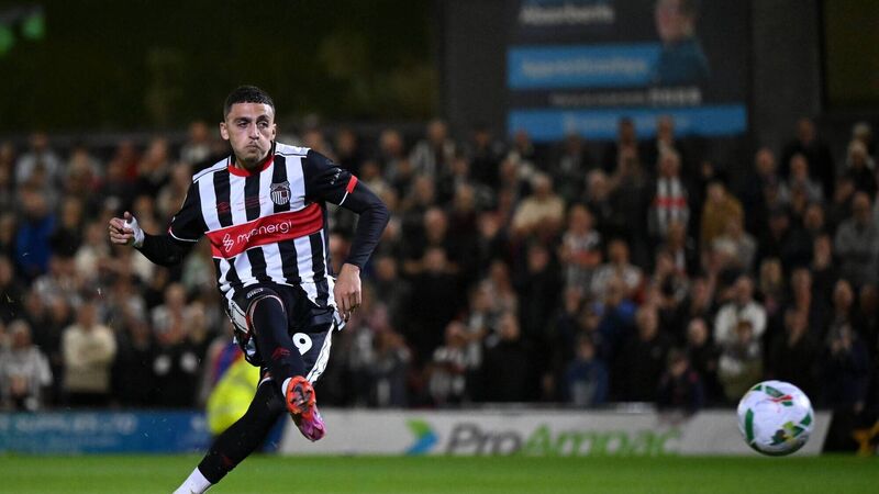 Cork's Jaze Kabia fires two penalties as Grimsby Town stun Man United