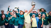 The Men’s and Women’s teams of Douglas Golf Club celebrate with the trophies 31/8/2025