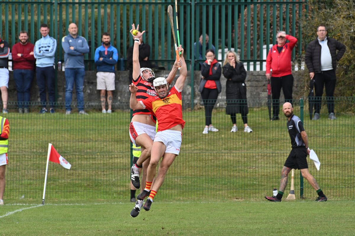 Noel Cahill, Cloyne, winning this high ball from his opposite number Eoin O'Shea of Éire Óg. Picture: Dan Linehan Noel Cahill, Cloyne, winning this high ball from his opposite number Eoin O'Shea of Éire Óg. Picture: Dan Linehan