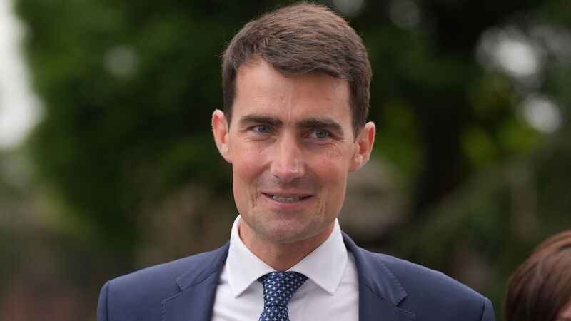 Minister Chambers says cabinet supporting Tánaiste in wake of violent threats