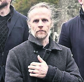 Lorcán Mac Mathúna a bheidh ag cur 'Gile na Gile' i láthair