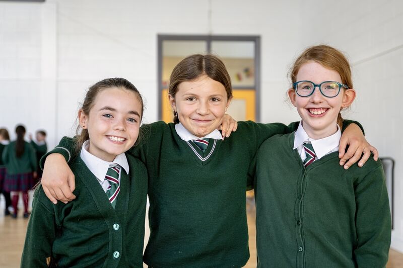 Faye Kenny, Beatrix Hamilton, and Freya Fewer during Lord Mayor of Cork councillor Fergal Dennehy’s annual visit to primary schools in Cork city at Gaelscoil an Ghoirt Álainn. 