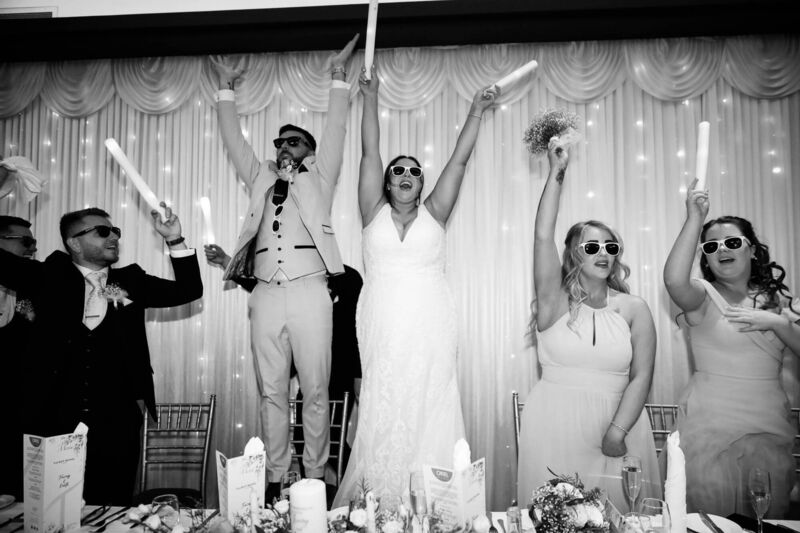 The couple paid tribute to DJ Dean Ahern for his 'stellar performance'. 