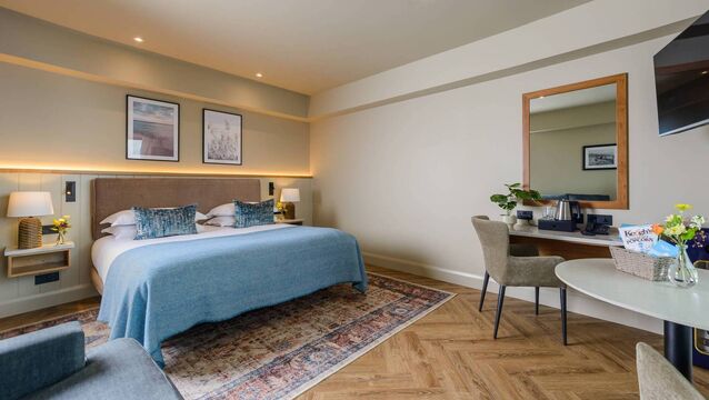 <p>Create magical memories for you and your loved ones with a stay at Manor West Hotel, Tralee, where the recently refurbished bedrooms are adding to the hotel's outstanding reputation. </p>