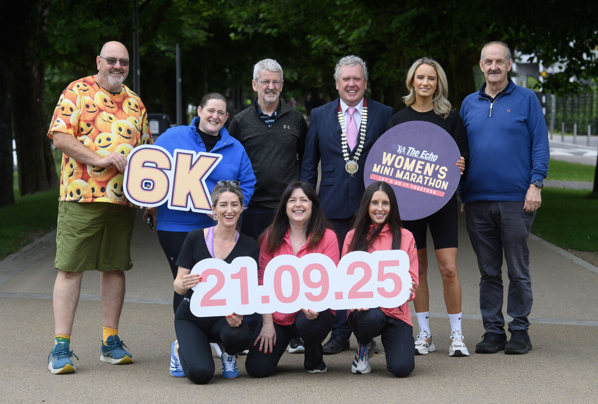 In front, ‘The Echo’ marketing executive Sandra Carey, with Gráinne McGuinness of ‘The Echo’, and athlete Sinead O’Connor; and back, from left, Graham Meikle, ‘WoW!’ editor Mary Corcoran, John Quigley, Cork Athletics, Bill Allen, chairman of the Cork Athletics County Board, Pat Walsh, Cork Athletics, and athlete Laura Crowe, at the Marina Promenade in Cork, at the launch of this year’s The Echo Women’s Mini Marathon, which takes place on September 21. 	Picture: Dan Linehan
                    