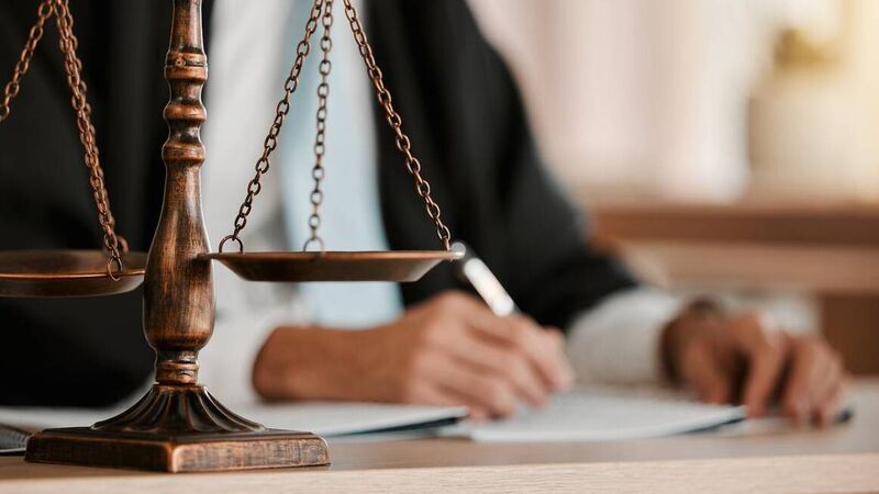 Cork woman who dealt crack cocaine out of window was 'under pressure' to do so