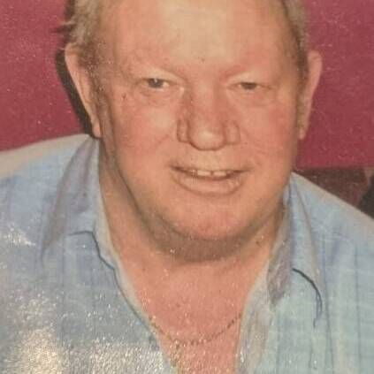 Michael Green is described as being approximately 5 foot 9 inches in height, of medium build, with grey hair and blue eyes. Michael Green is described as being approximately 5 foot 9 inches in height, of medium build, with grey hair and blue eyes.
