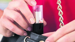 <p class="contextmenu internal_Caption">A survey revealed two-thirds of Irish businesses expressed dissatisfaction with garda response times to crime reports</p>