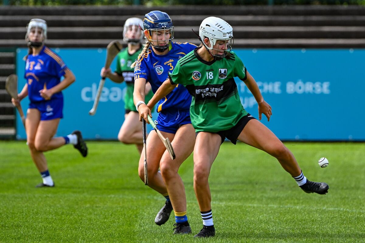 Killeagh’s Ava Fitzgerald controls the sliotar with her foot. Picture: Chani Anderson Killeagh’s Ava Fitzgerald controls the sliotar with her foot. Picture: Chani Anderson