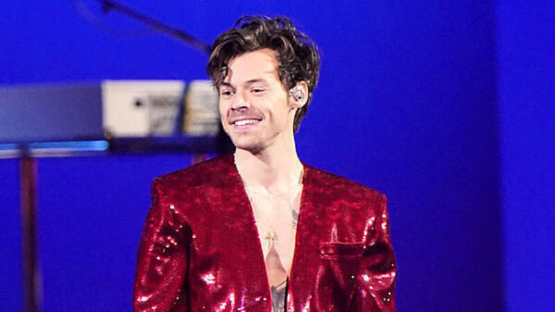Harry Styles appears to run Berlin Marathon in under three hours Harry Styles appears to run Berlin Marathon in under three hours
