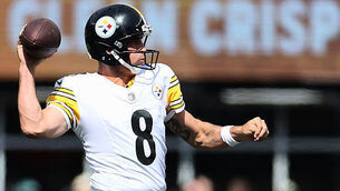 Pittsburgh Steelers v New England Patriots