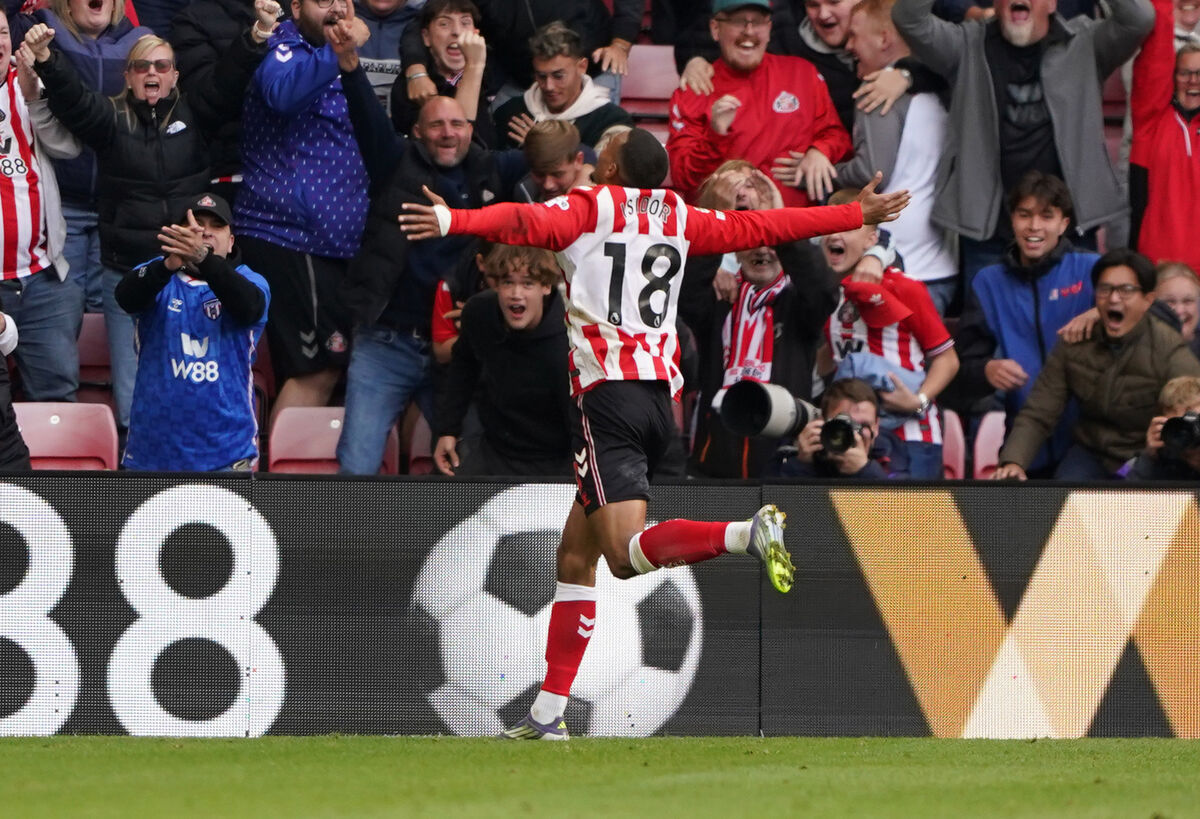 Sunderland's Wilson Isidor celebrates after scoring against Aston Villa during their Premier League match at the Stadium of Light, Sunderland. Picture date: Sunday September 21, 2025.