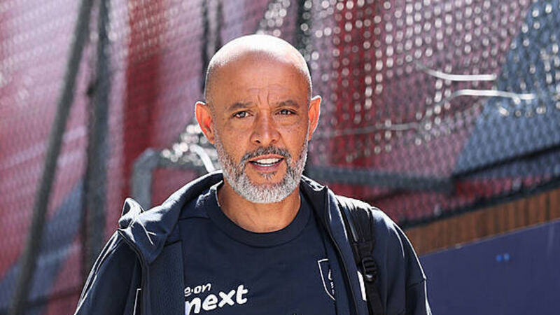 West Ham appoint Espirito Santo as manager after sacking Potter