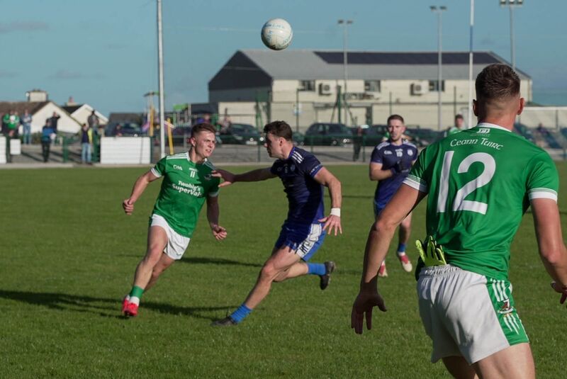 Daniel O'Mahony of Knocknagree puts pressure on Kanturk's Brian O'Sullivan. Picture: Noel Sweeney