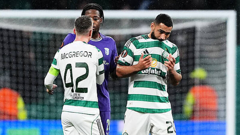 Celtic beaten by Braga after baffling handball call