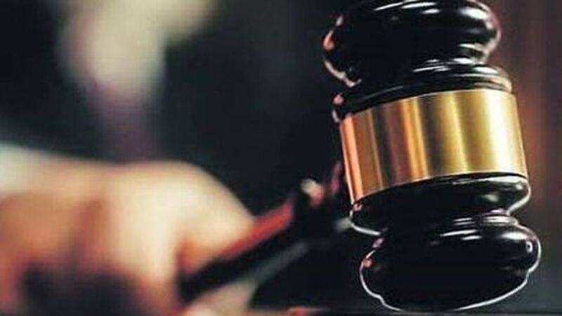 Corkman who allegedly choked and held knife to woman is remanded in custody Corkman who allegedly choked and held knife to woman is remanded in custody