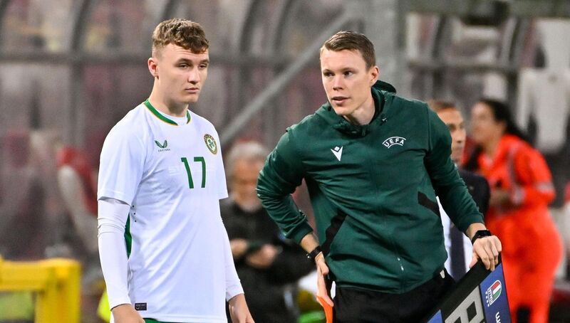 Mark O'Mahony of Republic of Ireland prepares to come on as a substitute during the UEFA European U21 Championship qualifier match between Italy and Republic of Ireland at Stadio Nereo Rocco in Trieste, Italy. Photo by Igor Kupljenik/Sportsfile Mark O'Mahony of Republic of Ireland prepares to come on as a substitute during the UEFA European U21 Championship qualifier match between Italy and Republic of Ireland at Stadio Nereo Rocco in Trieste, Italy. Photo by Igor Kupljenik/Sportsfile