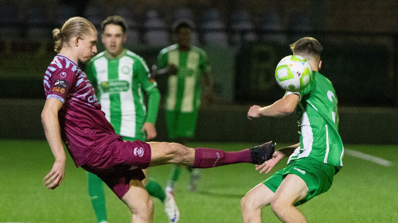 Cobh must beat Longford away and hope Dundalk slip up at home to Finn Harps Cobh must beat Longford away and hope Dundalk slip up at home to Finn Harps