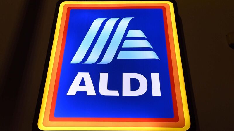 Cork woman who stole from local supermarkets had gone 'off the rails' since mother's death