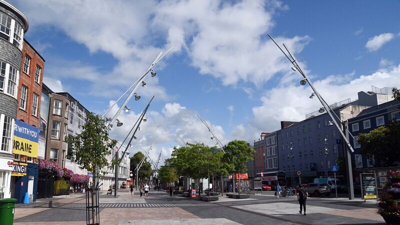 Man fined €500 after being caught begging eight times in Cork city