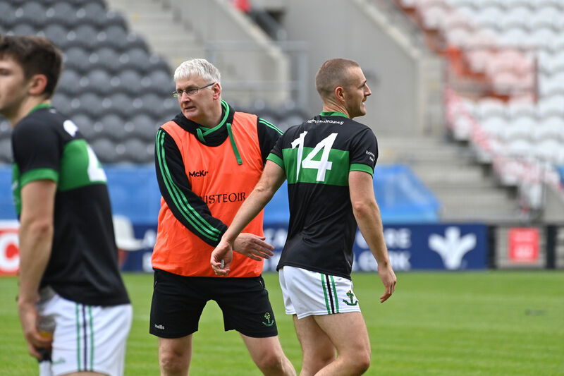 Nemo Rangers manager Robbie O'Dwyer congratulates Conor Horgan. Picture: Dan Linehan Nemo Rangers manager Robbie O'Dwyer congratulates Conor Horgan. Picture: Dan Linehan